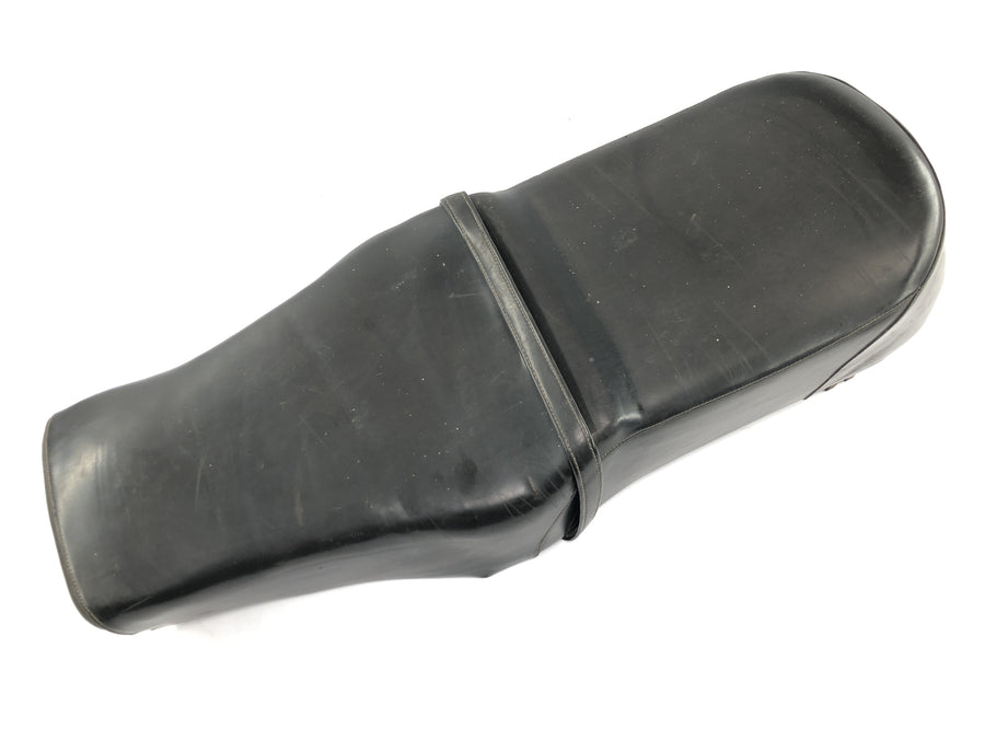 Moto Guzzi V7 Special [1971] - Seat driver's seat passenger seat seat cushion