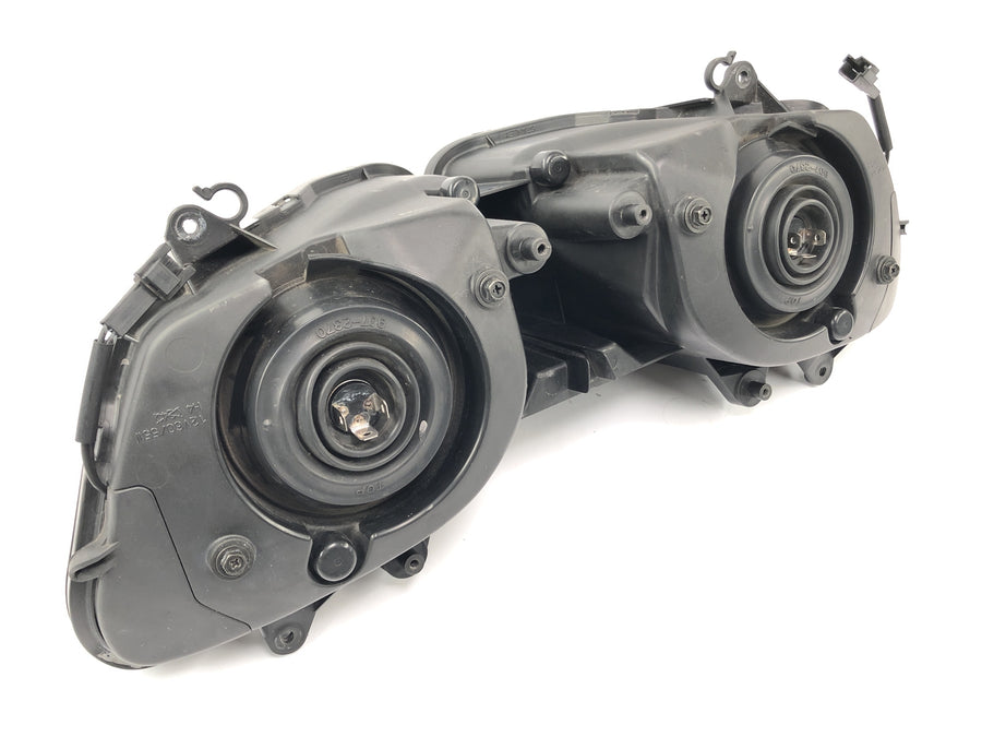Yamaha YZF R1 RN09 [2003] - headlight double headlight front light lighting