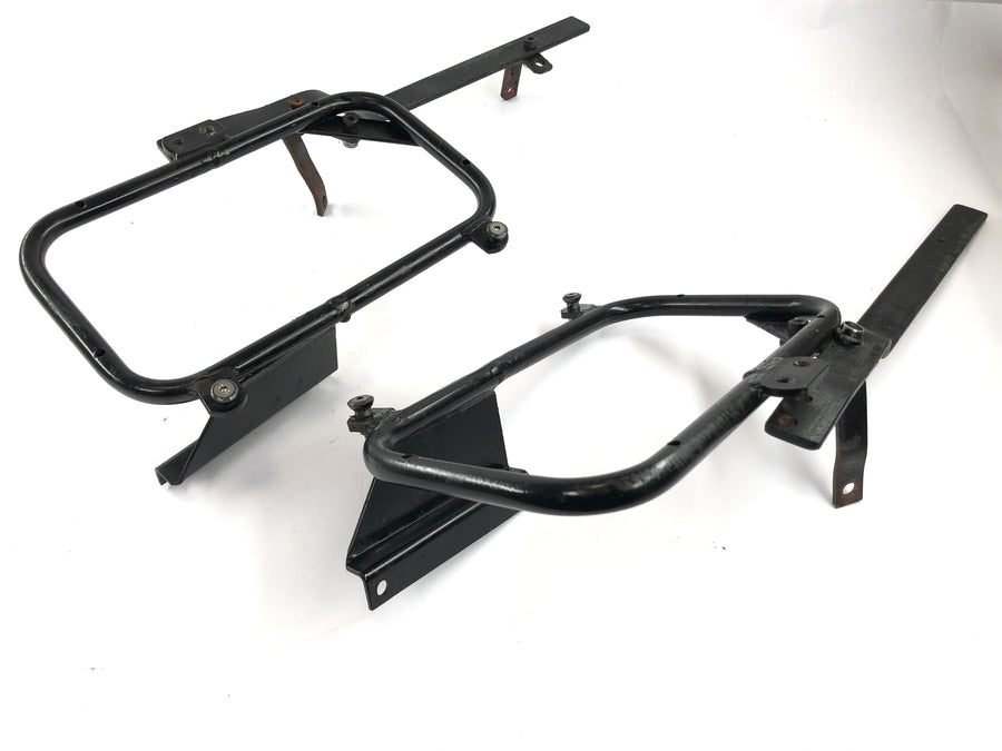 Kawasaki GPZ 1100 ZXT10E [1997] - Luggage carrier side case recording right left