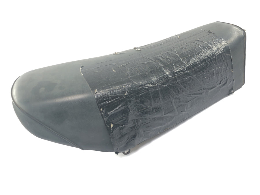 Yamaha DT 175 2K4 [1982] - Seat seat cushion bench cover defective
