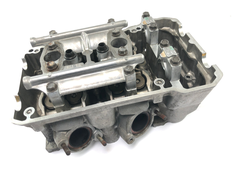 Honda VFR 800 FI RC46 [1999] - cylinder head valve train valve seat valve guide rear