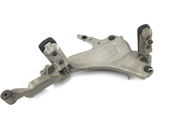 Honda ST 1100 SC26 Pan European [1990] - Footrest system right footrest holder - 0