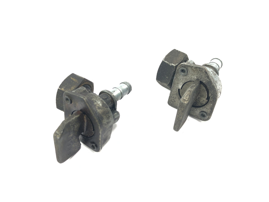 Honda XRV 750 Africa Twin RD04 [1990] - Fuel tap tank tap set pair