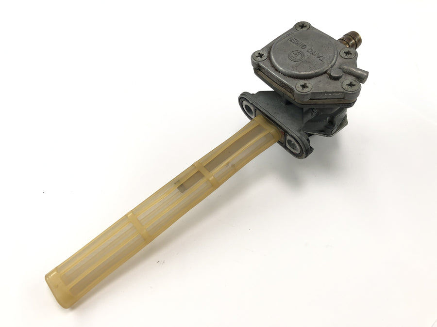 Kawasaki GPZ 1100 ZXT10E [1997] - petrol tap fuel tap fuel valve
