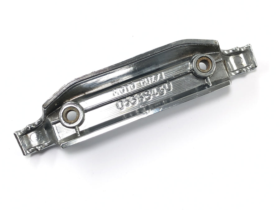 Moto Guzzi Stelvio 1200 8V [2016] - Trim cover chrome emblem