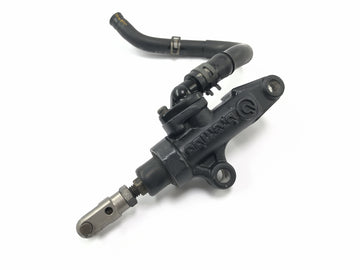 Yamaha YZF R1 RN09 [2003] - Brake pump behind - 0