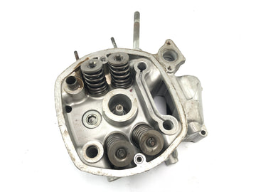 Honda GL 500 Silverwing PC02 [1982] - cylinder head on the right - 0