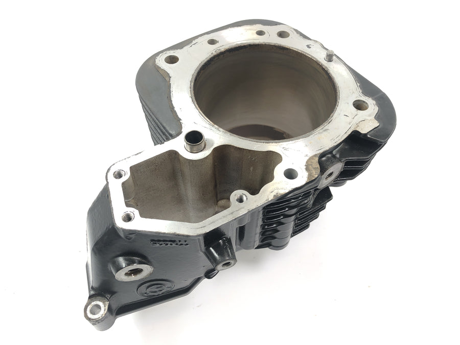 BMW R 1200 GS Adventure R12 [2012] - cylinder with pistons on the left