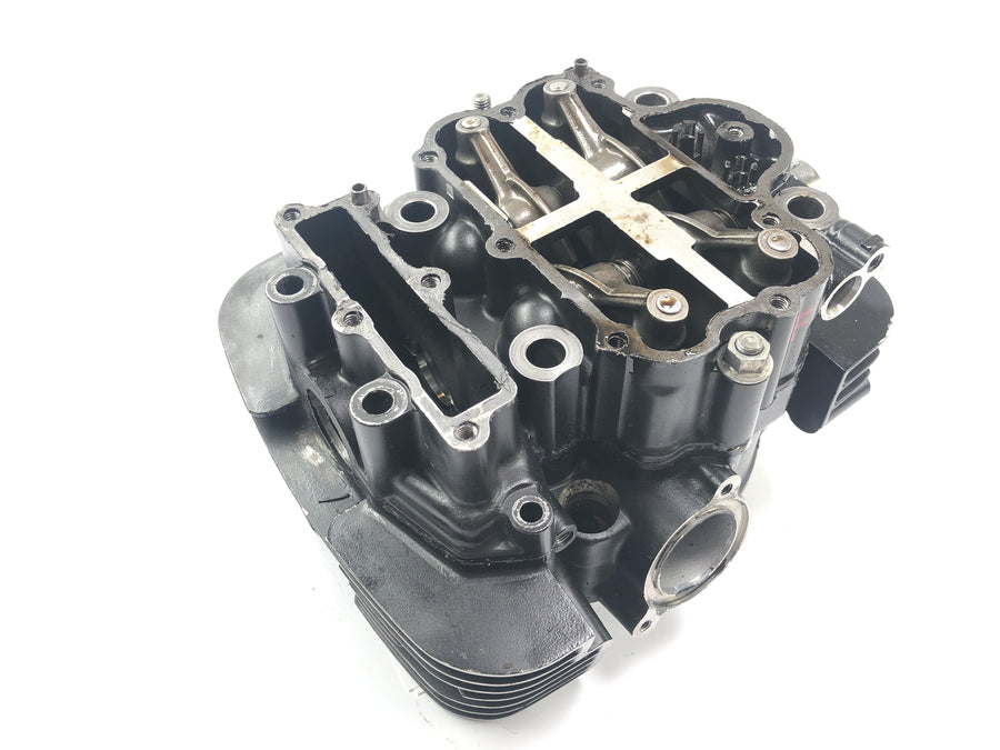 Kawasaki VN 1500 Classic VNT50D [2001] - cylinder head in front