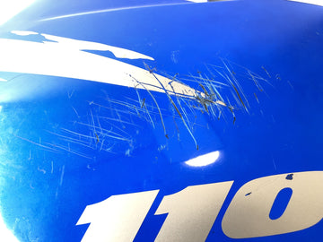 Suzuki GSX-R 1100 W GU75 C [1994] - Fairing side panel right with scratches - 0