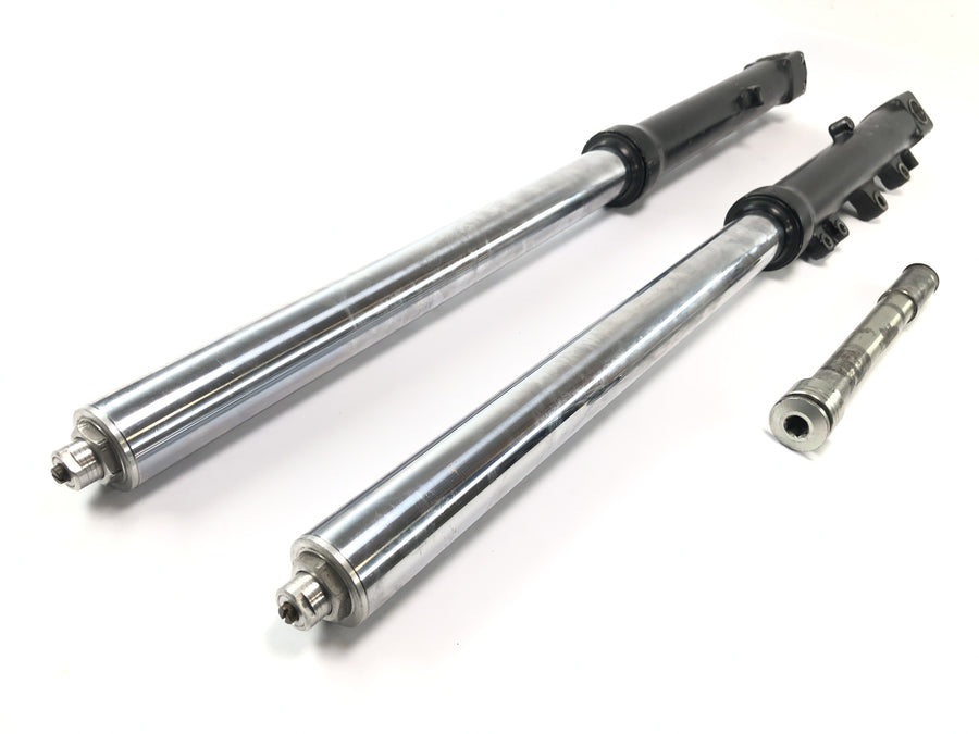 Triumph Daytona 900 T300 [1996] - Fork telescopic fork stanchions 43mm with axle