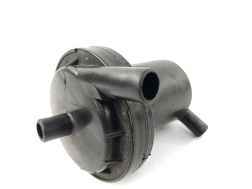 Honda NX 650 RD02 [1989] - ventilation container crankcase ventilation