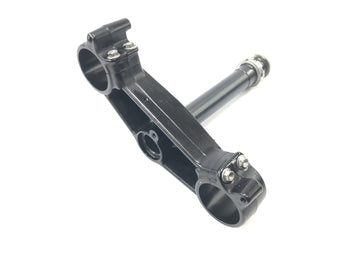 Aprilia RST 1000 Futura [2002] - fork bridge below - 0