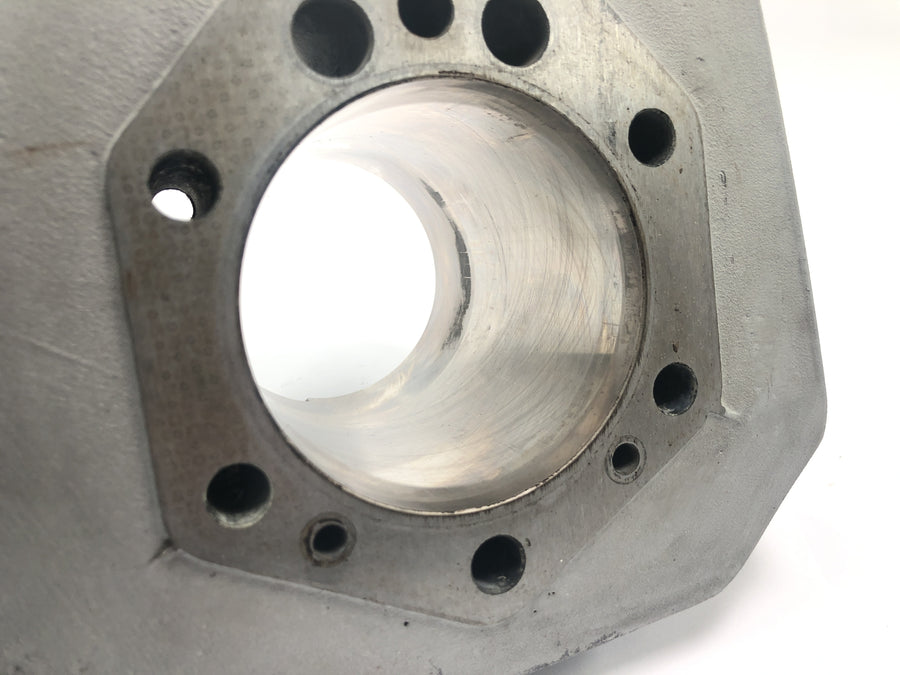 Moto Guzzi California 1100 EV KD [1998] - cylinder with piston on the left