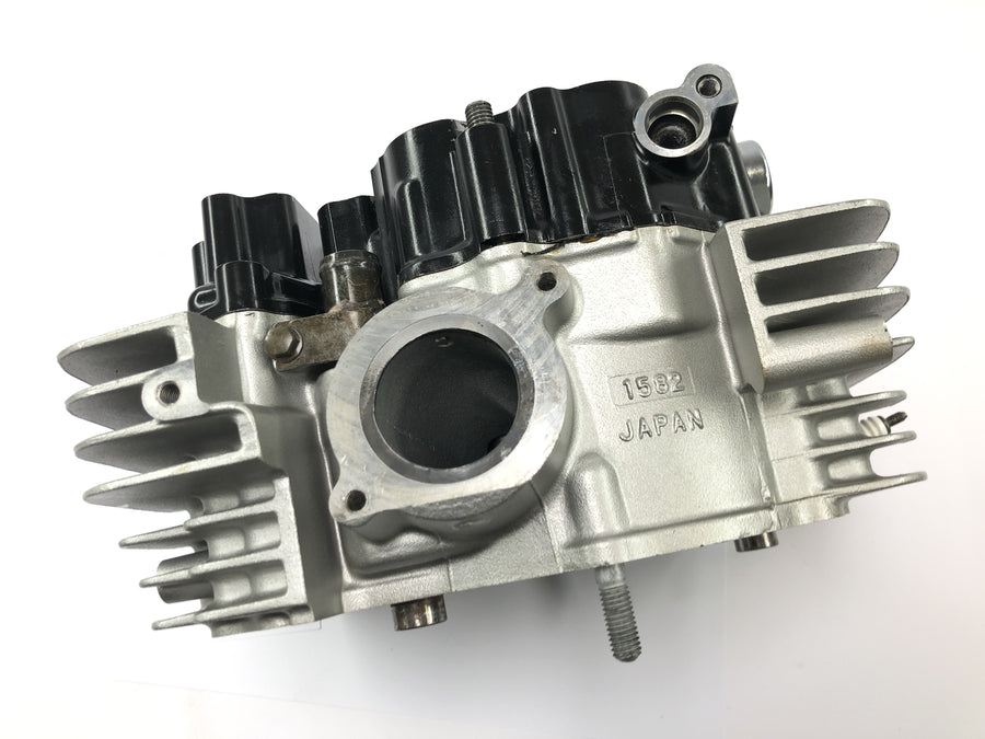 Kawasaki VN 1600 Classic VNT60A [2007] - Cylinder head front valve train head engine upper part
