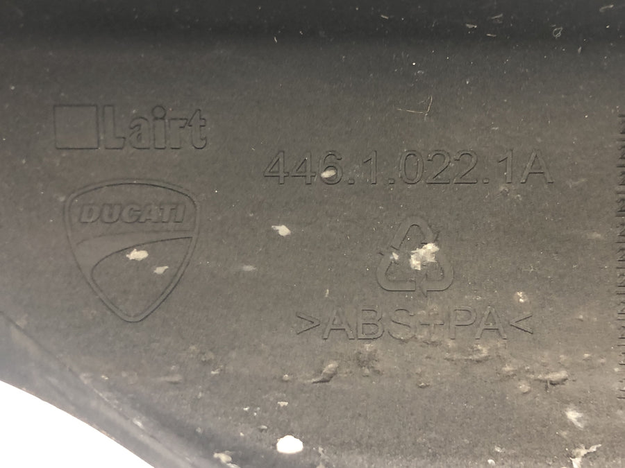 Ducati Multistrada 1200 S Touring [2009] - Chain guard cover