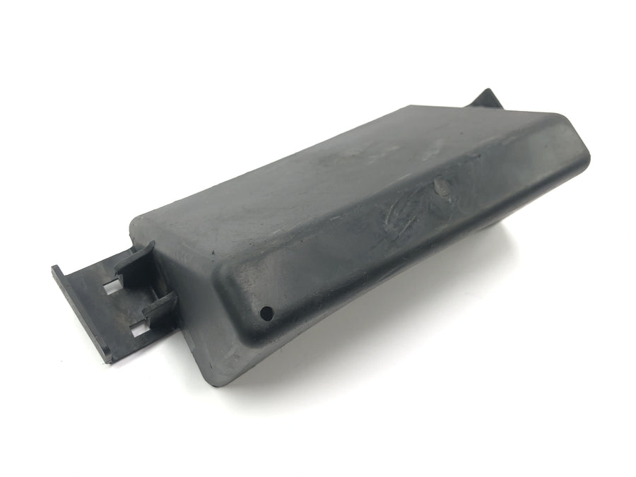 Suzuki GSX R 1100 GU74C [1987] - Storage compartment tool compartment