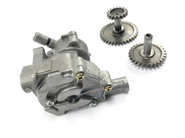 Triumph Daytona 900 T300D [1996] - Oil pump gear pump oil feed pump with drive - 0
