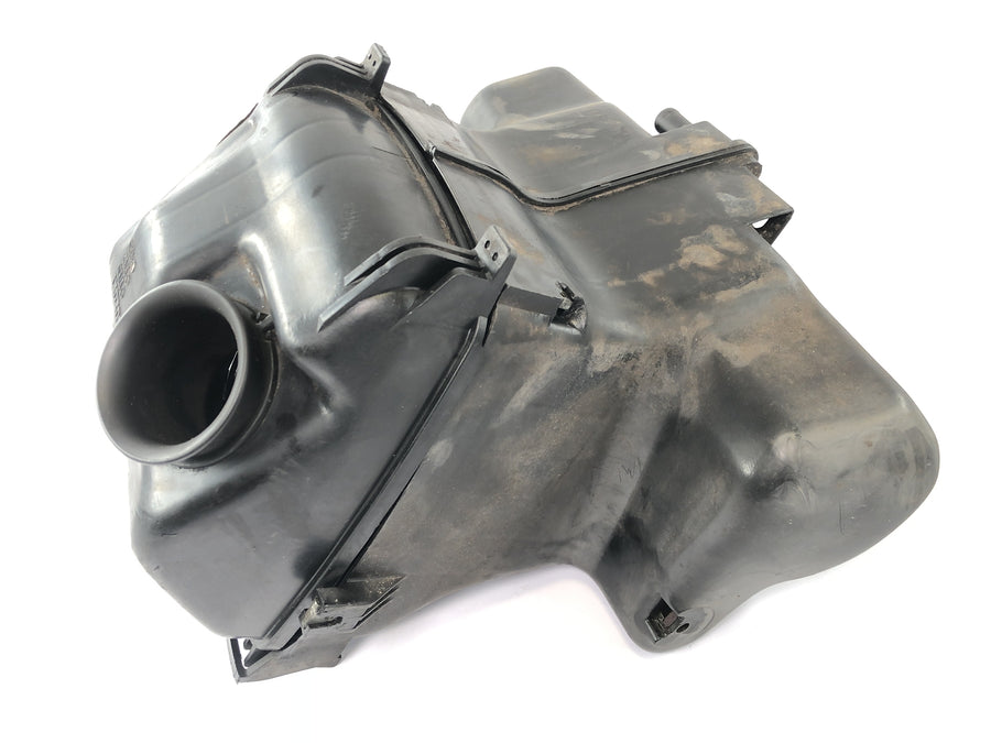 Suzuki GSX-R 1100 W GU75 C [1994] - Air filter box airbox system air filter housing