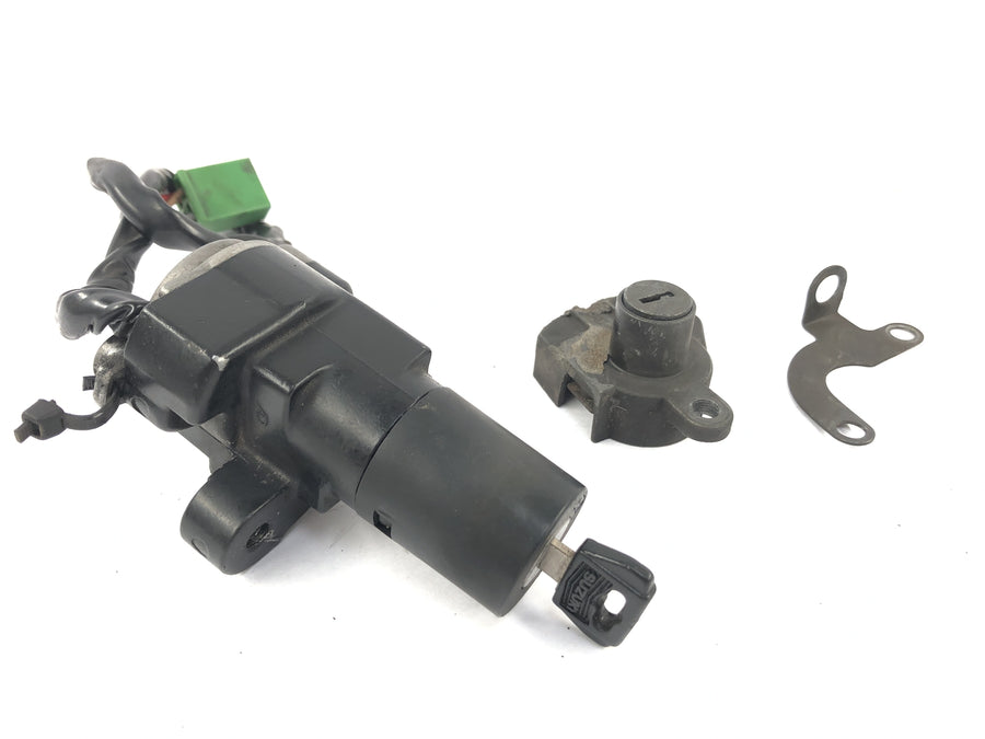 Suzuki GSX R 1100 GV73B [1990] - ignition lock
