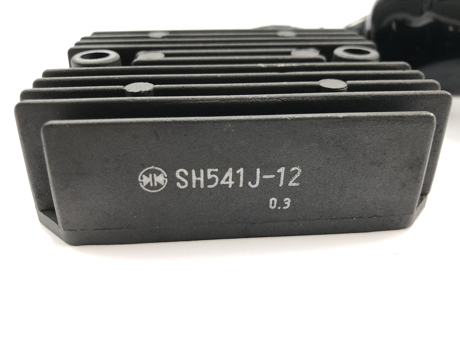 HONDA VTR 1000 SP 1 SC45 [2001] - Regulator rectifier voltage regulator charge controller