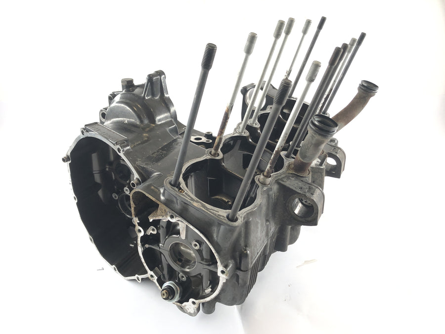 Suzuki Bandit 1200 GV75A [1998] - Engine housing empty housing