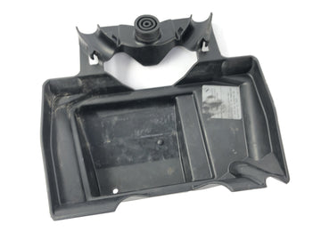 BMW R 1200 GS R12 K25 [2003] - Tool compartment interface