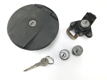 BMW K 1100 LT [1993] - Lock set ignition lock with fork bridge at the top, tank cap, storage compartment locks - 0