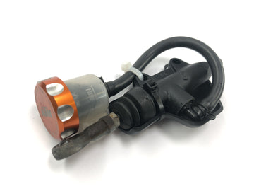 KTM Duke 690 A3 [2012] - Rear brake cylinder brake pump master cylinder foot brake pump