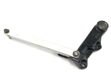 Yamaha YZF 750 R 4HN [1995] - anchor plate with brake anchor strut