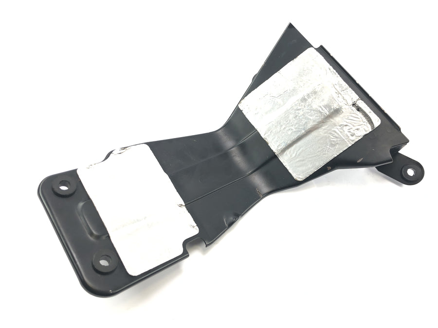 Suzuki Intruder VL 1500 AL [2000] - Tank mount tank holder heat protection