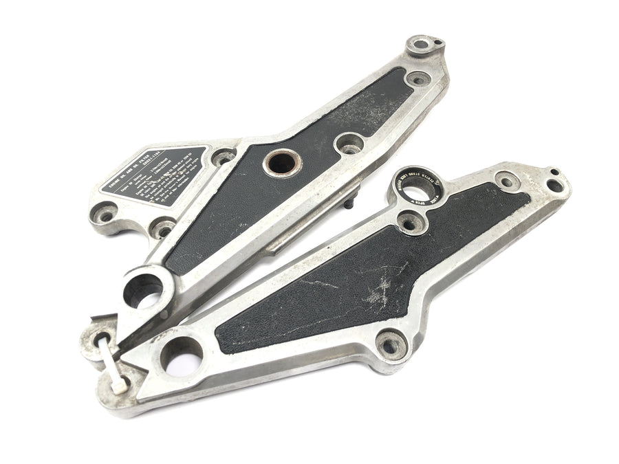 Kawasaki Z 1100 KZZ10A [1984] - footrest holder left and right