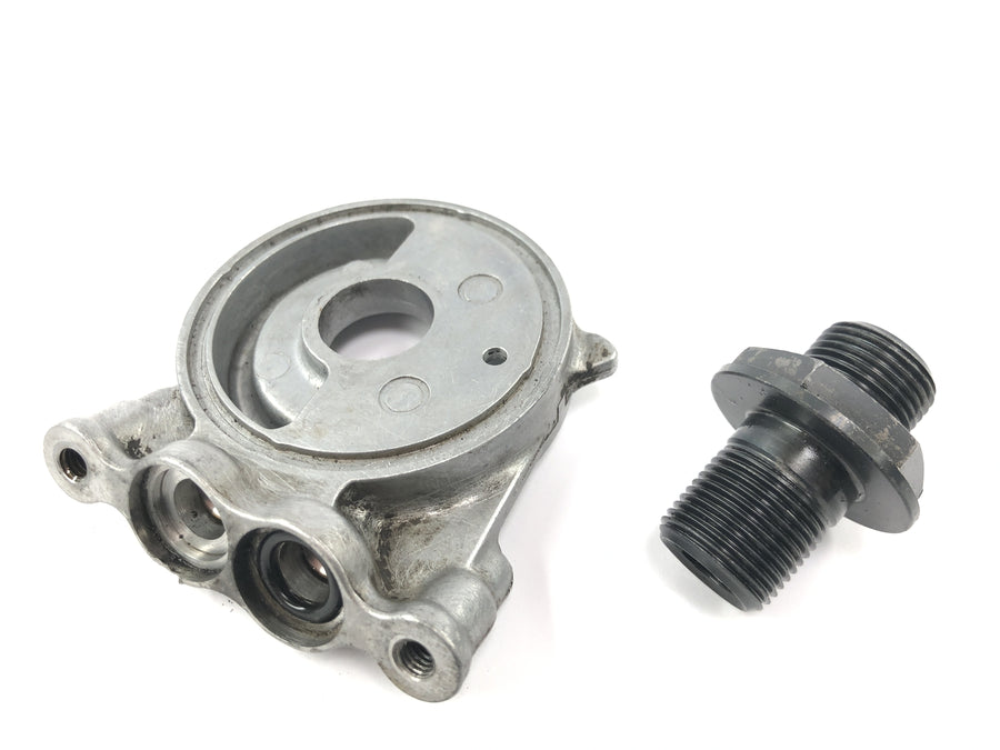 Honda XRV 750 Africa Twin RD04 [1990] - Oil filter bracket