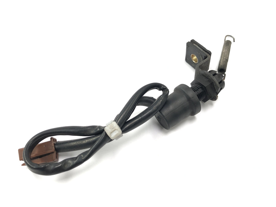 Yamaha YZF R1 RN09 [2003] - Brake light switch at the back