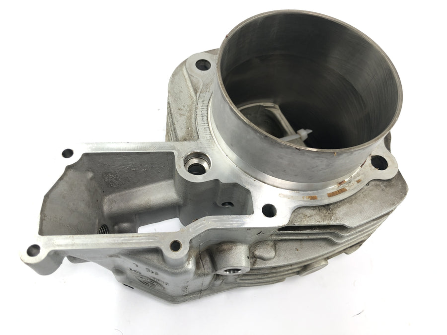 BMW R 1150 RS R22 [2003] - cylinder with piston on the right
