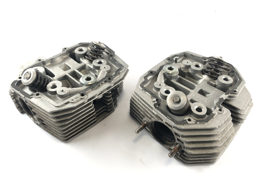 Moto Guzzi 850 Le Mans 3 VF [1986] - cylinder head on the right and left