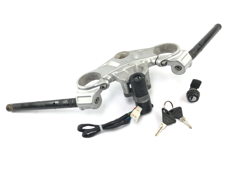 Aprilia RS 125 TW [2017] - top fork bridge with handlebar stub ignition lock and seat lock