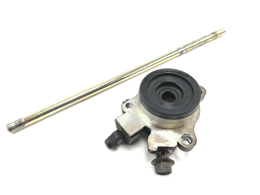 Yamaha GTS 1000 4FV [1997] - Clutch slave cylinder with push rod