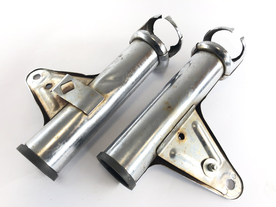 Honda GL 1000 Goldwing GL1 [1977] - Headlight mount bracket headlight