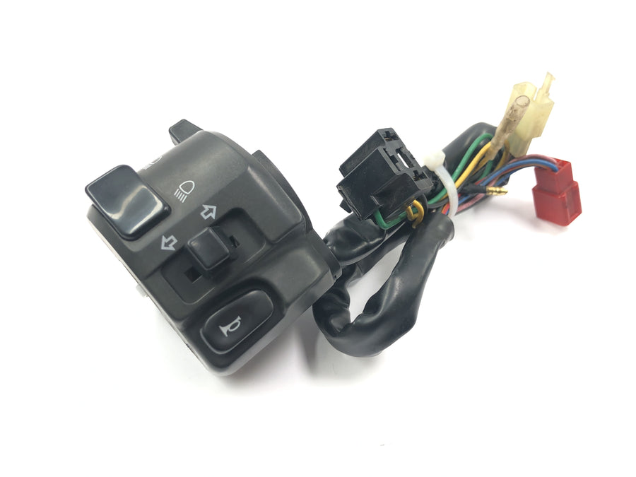 Yamaha XJR 1300 RP02 [1999] - Handlebar switch left switch fitting light indicator