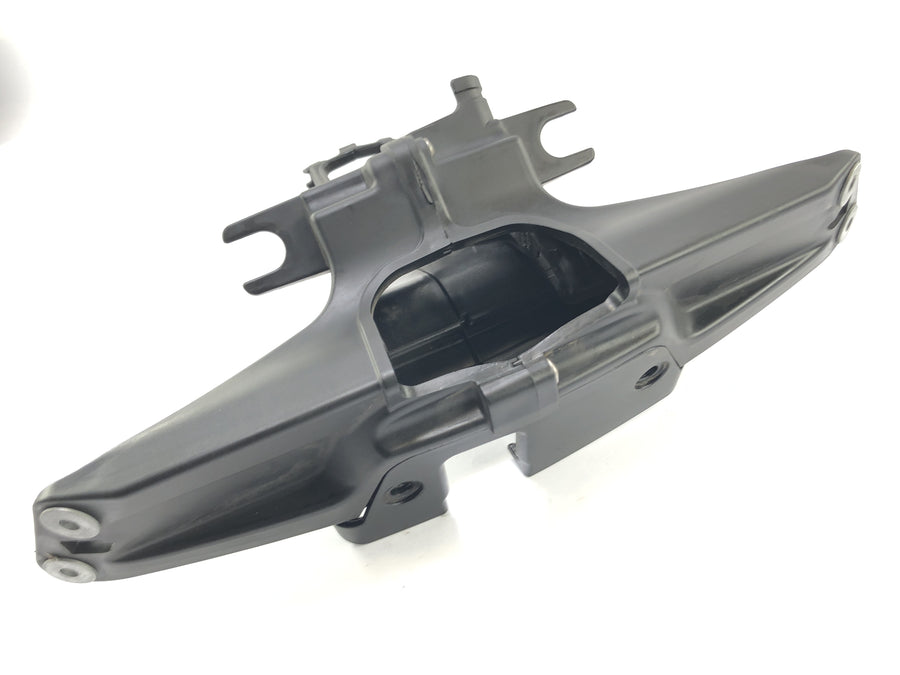Aprilia RSV4 1000 [2010] - Fairing bracket cockpit holder