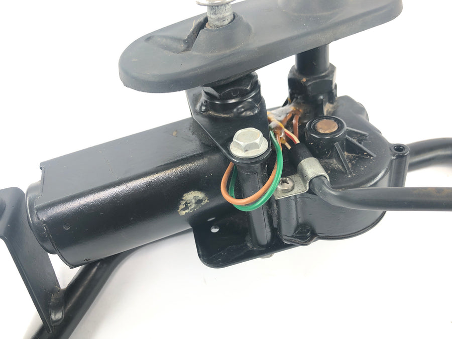 BMW C1 125 [2002] - windshield wiper motor wiper drive with bracket