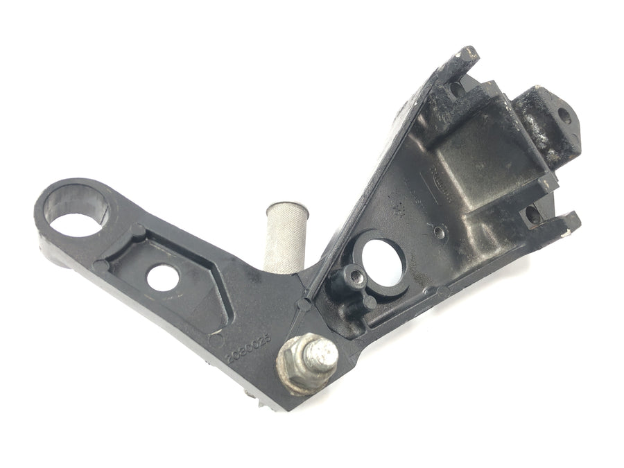 Triumph Daytona 900 T300 [1996] - Footrest bracket passenger left passenger footrest