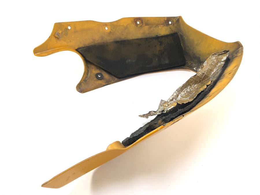 Triumph Daytona 955i T595 [1999] - Fairing keel fairing bottom