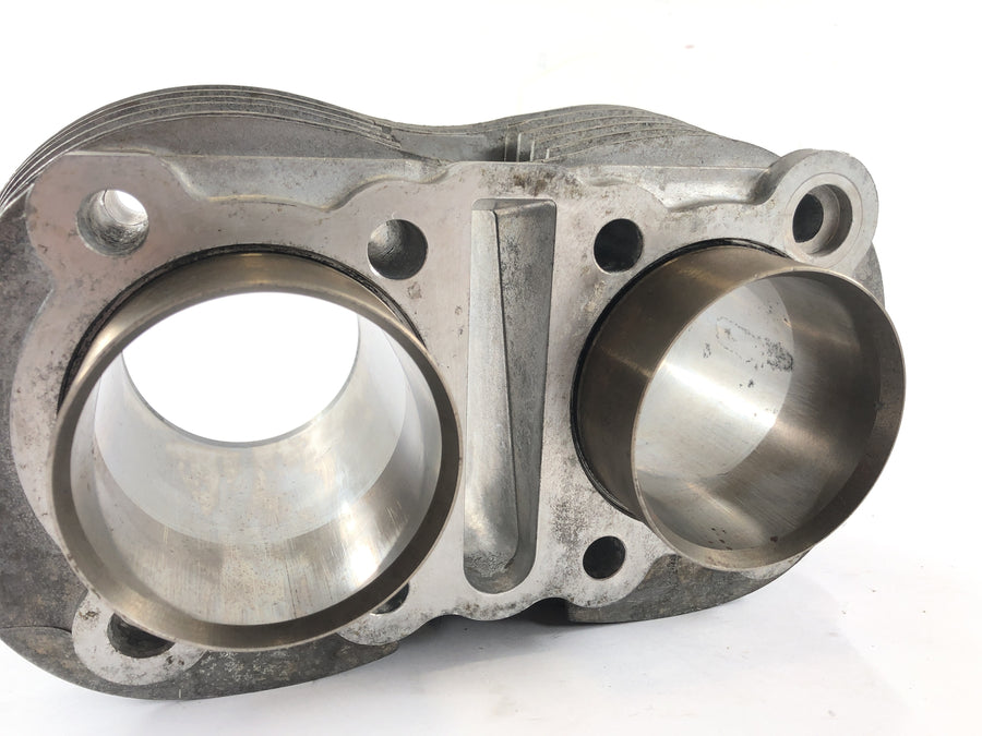 Yamaha XS 400 2A2 [1982] - Cylinder with piston