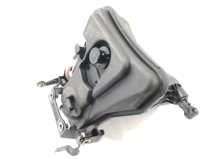 BMW K 1200 S K12S [2004] - Oil tank