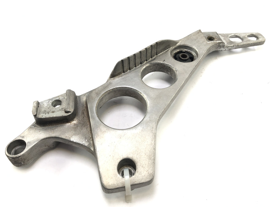 Yamaha RD 350 YPVS 31K [1984] - Footrest holder right