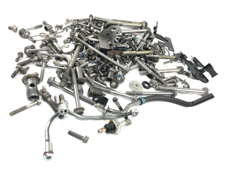 Triumph Bonneville T100 986MF [2012] - remaining parts and screws small parts