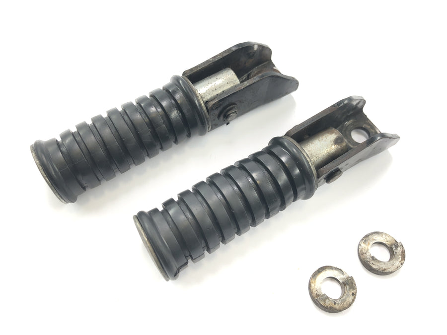 Honda FT 500 PC07 [1983] - Passenger footrests foldable pair
