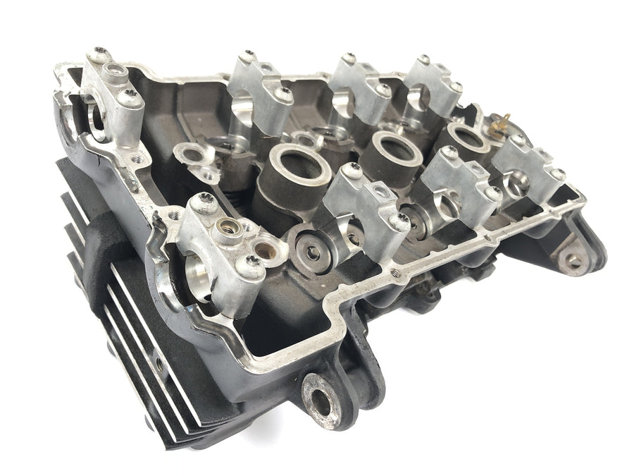 Triumph Daytona 900 T300 [1993] - cylinder head without camshafts